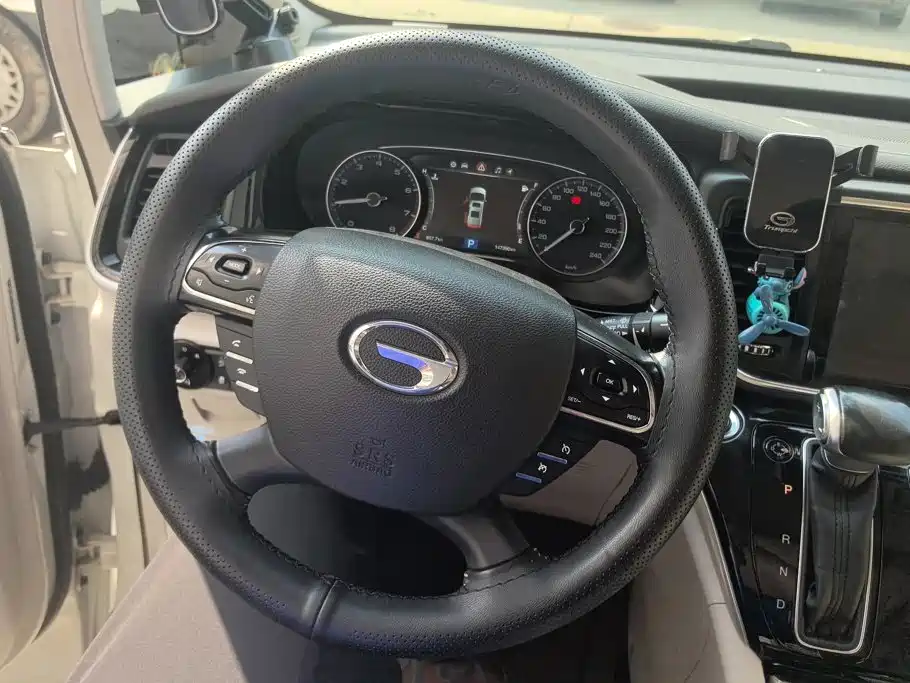 GAC Motor Trumpchi M8 — фото 15