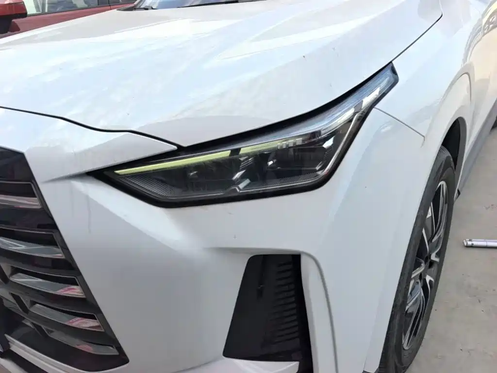GAC Motor Trumpchi GS4 — фото 24