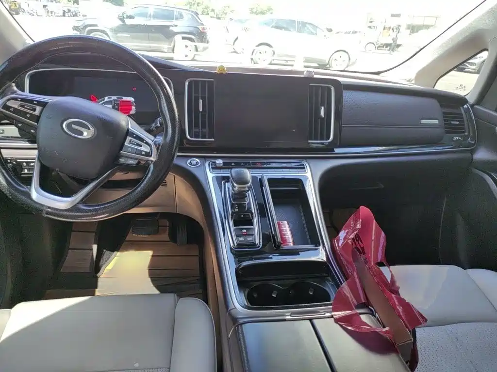 GAC Motor Trumpchi M8 — фото 13