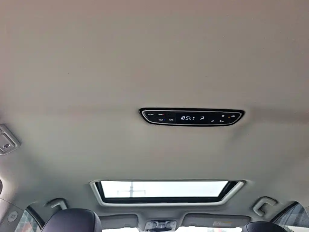 GAC Motor Trumpchi M8 — фото 18