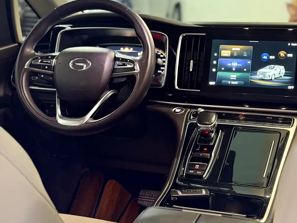 GAC Motor Trumpchi M8 — фото 11