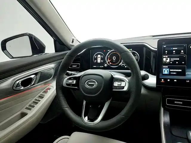 GAC Motor Trumpchi GS8 — фото 13