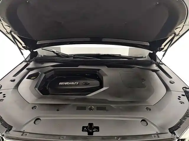 GAC Motor Trumpchi GS8 — фото 18