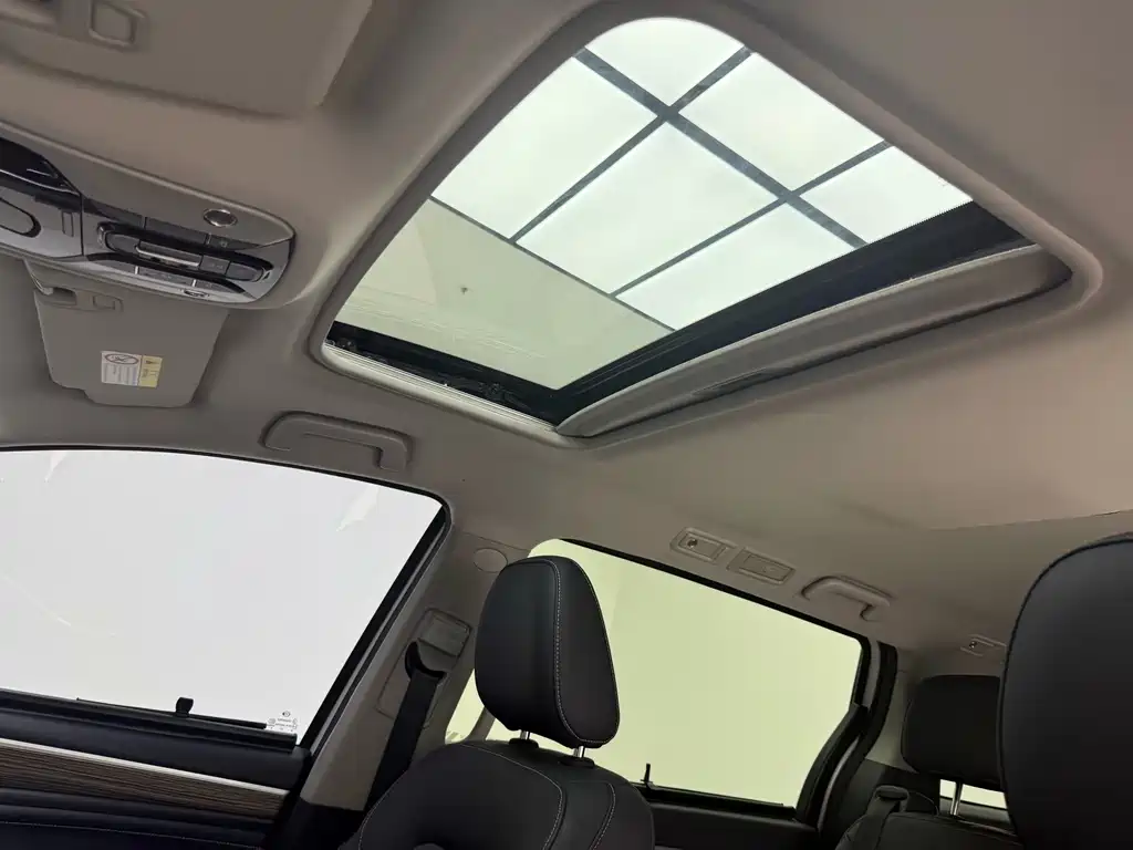 GAC Motor Trumpchi M8 — фото 14