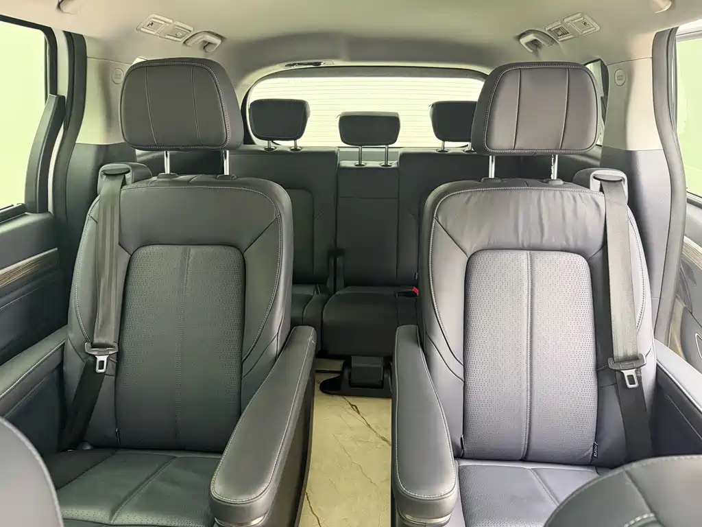 GAC Motor Trumpchi M8 — фото 15