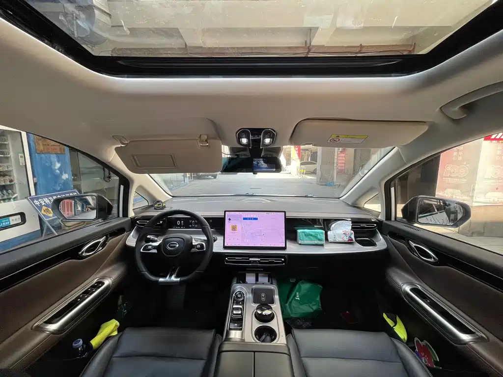 GAC Motor Trumpchi E8 — фото 8
