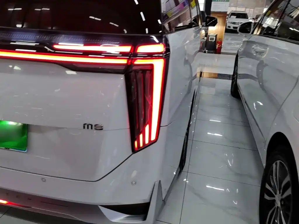 GAC Motor Trumpchi M8 — фото 8