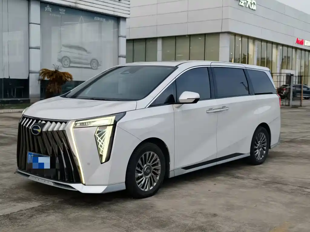 GAC Motor Trumpchi M8