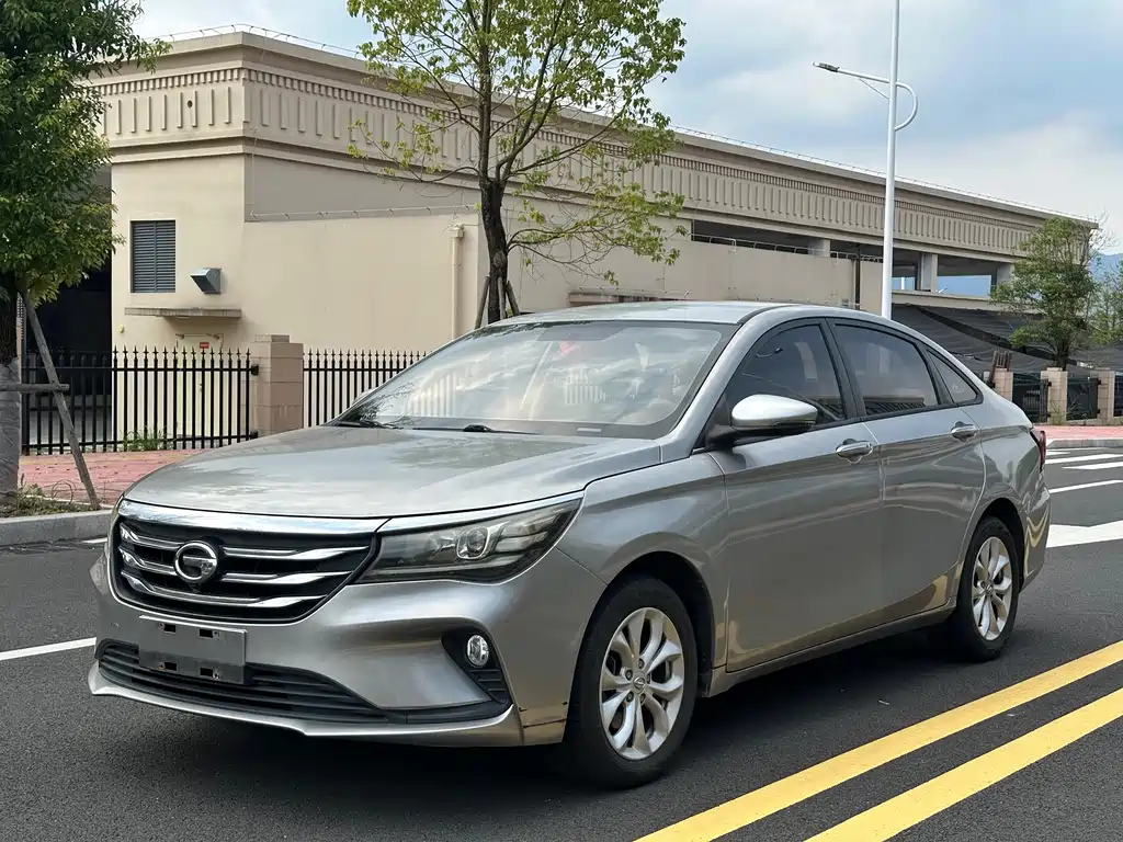 GAC Motor Trumpchi GA4
