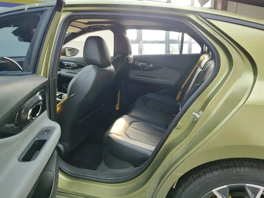 GAC Motor Shadow Leopard — фото 11