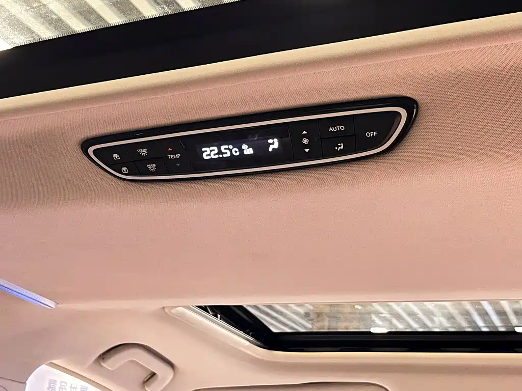 GAC Motor Trumpchi M8 — фото 22