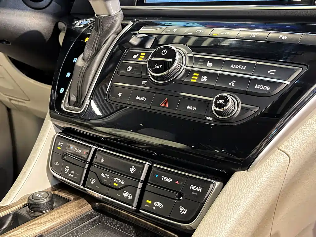 GAC Motor Trumpchi M8 — фото 7
