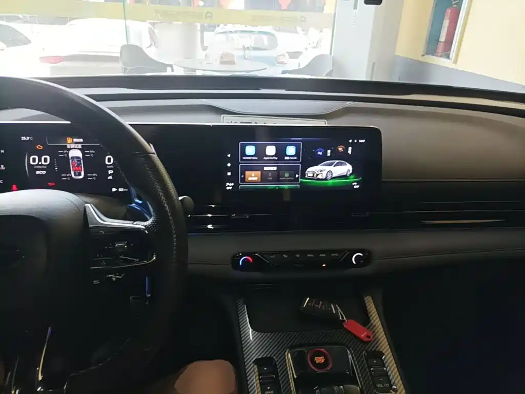 GAC Motor Shadow Leopard — фото 6