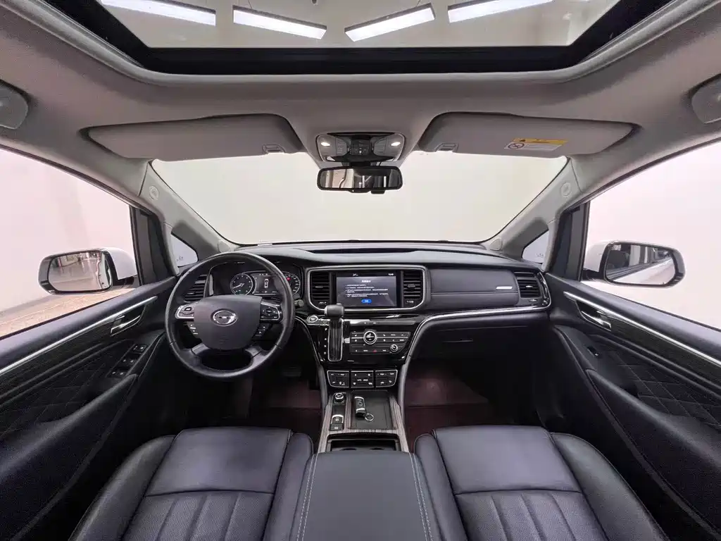 GAC Motor Trumpchi M8 — фото 9