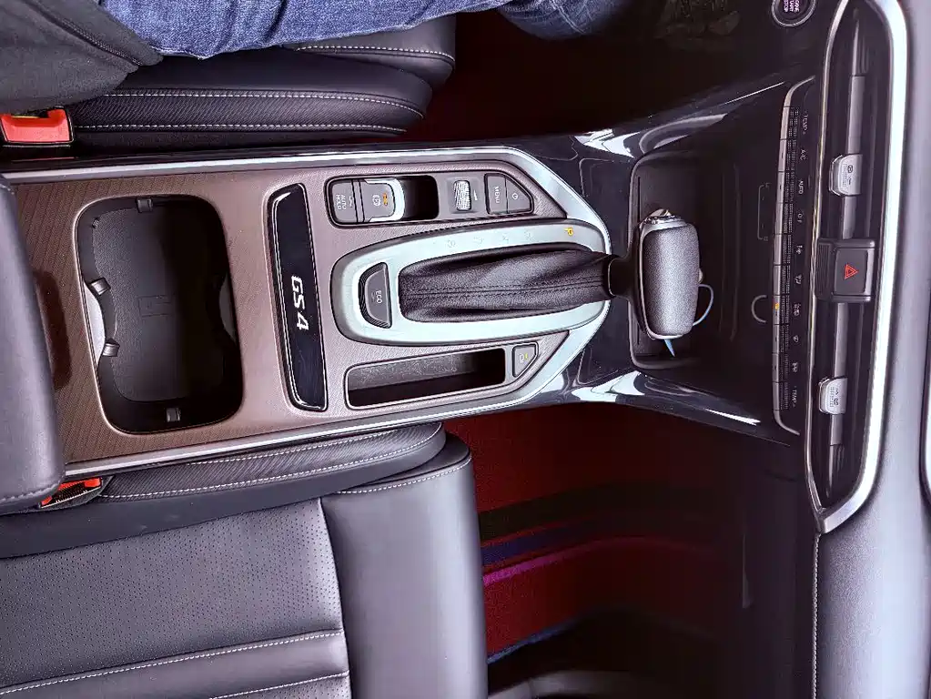 GAC Motor Trumpchi GS4 — фото 15