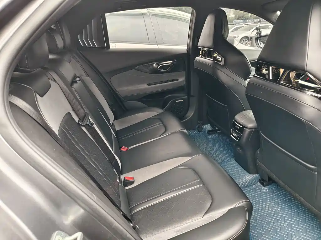 GAC Motor Shadow Leopard — фото 10