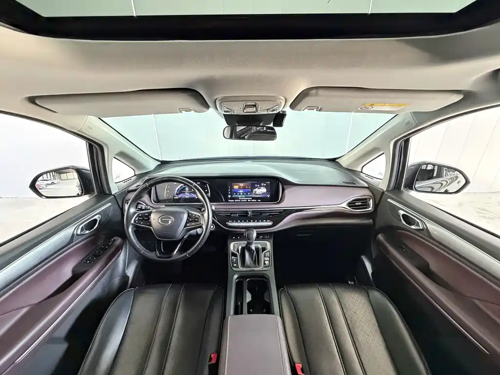 GAC Motor Trumpchi M6 — фото 11