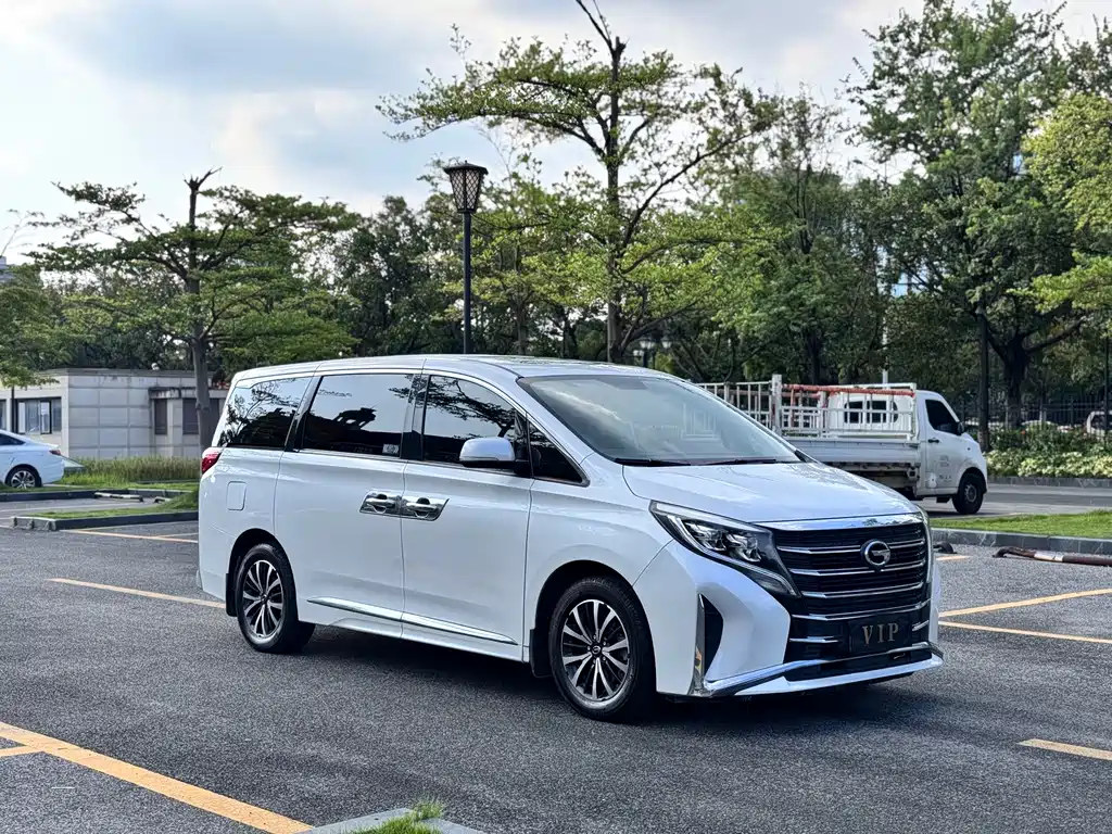 GAC Motor Trumpchi M8 — фото 3