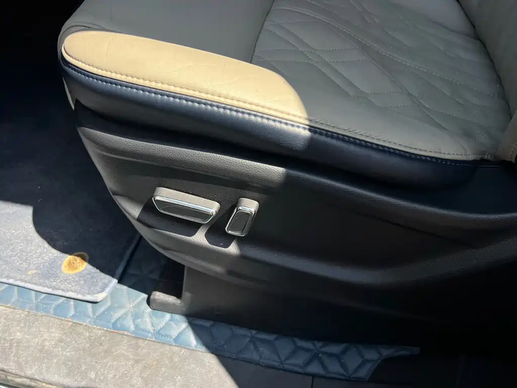 GAC Motor Trumpchi M8 — фото 11