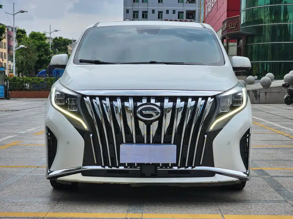 GAC Motor Trumpchi M8 — фото 3