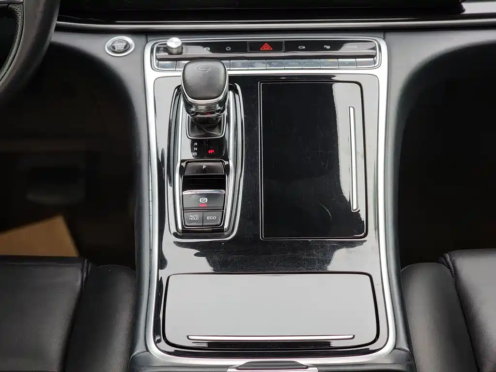 GAC Motor Trumpchi M8 — фото 9