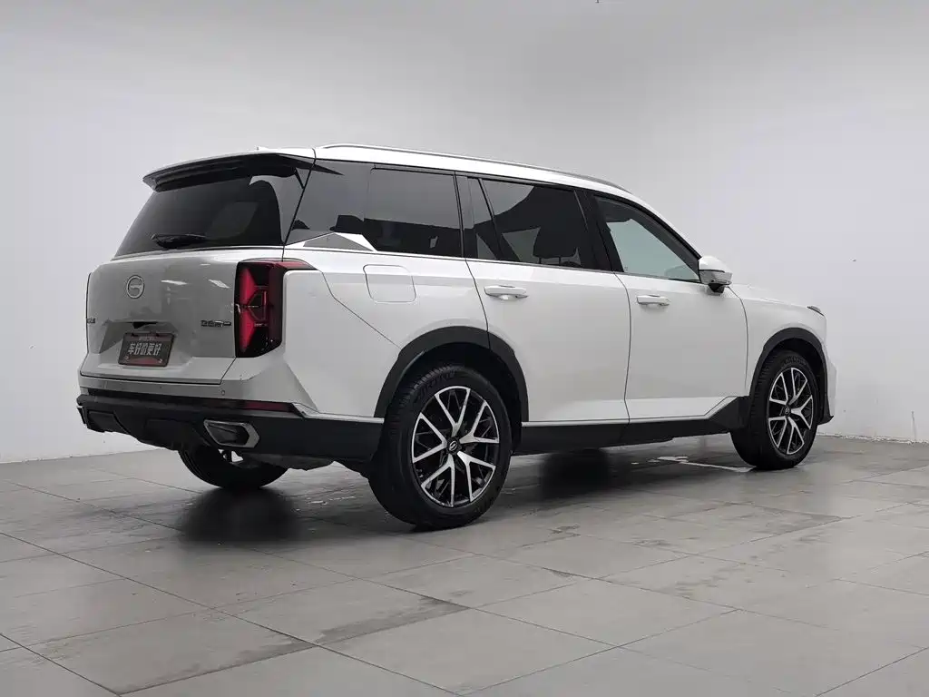 GAC Motor Trumpchi GS8 — фото 2