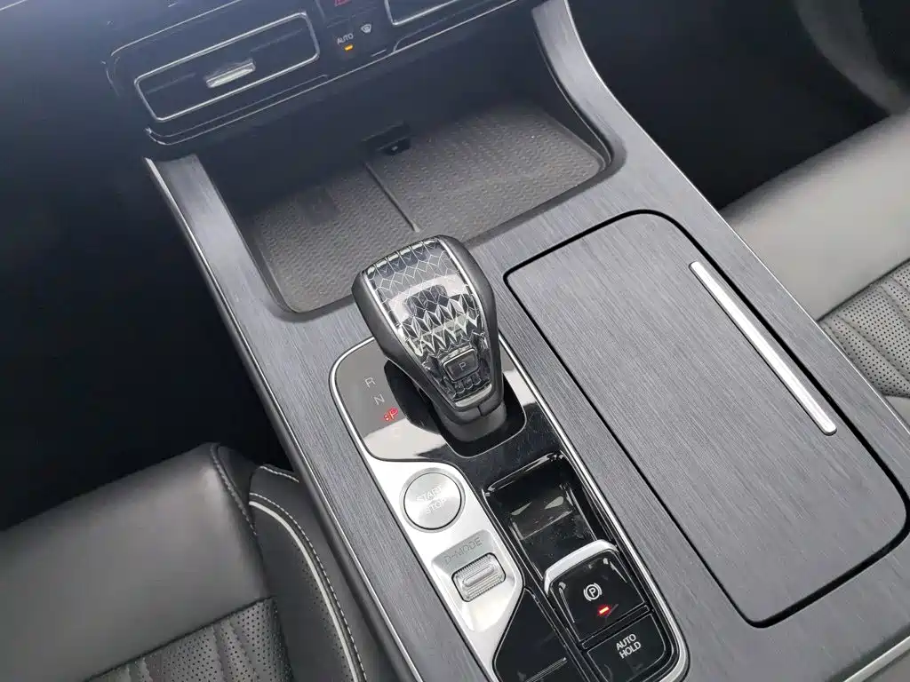 GAC Motor Trumpchi GS8 — фото 13