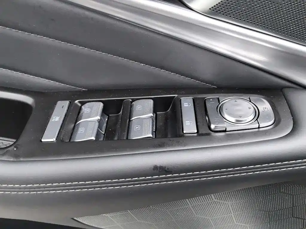 GAC Motor Trumpchi GS8 — фото 9