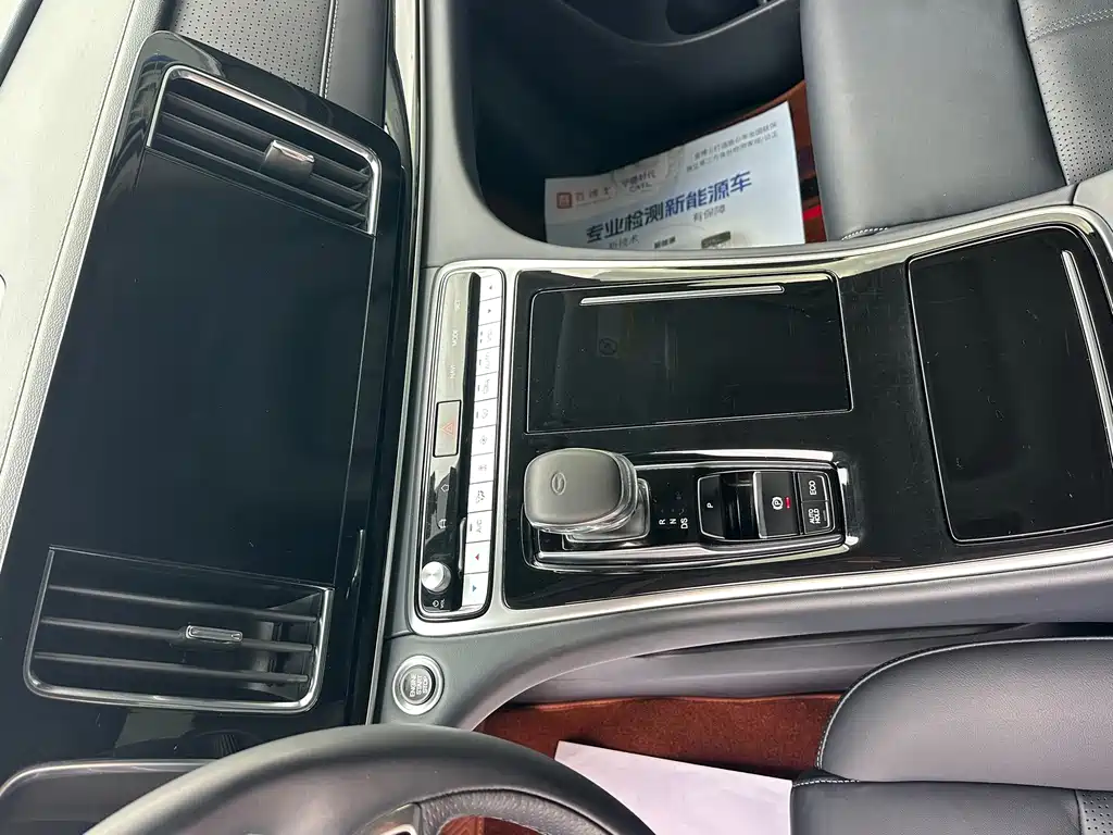 GAC Motor Trumpchi M8 — фото 6