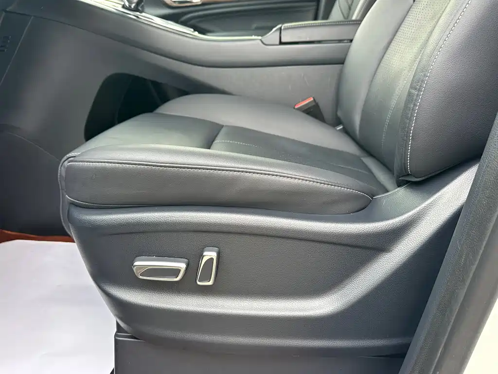GAC Motor Trumpchi M8 — фото 10