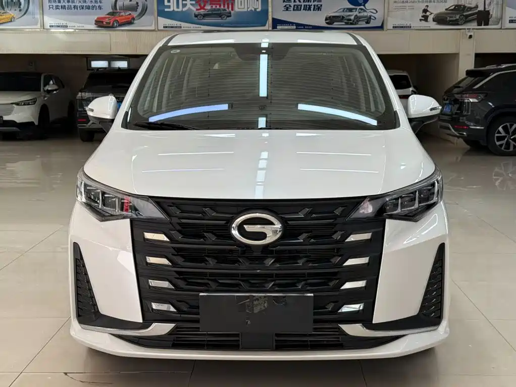 GAC Motor Trumpchi M6 — фото 2
