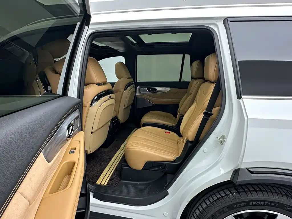 GAC Motor Trumpchi ES9 — фото 18