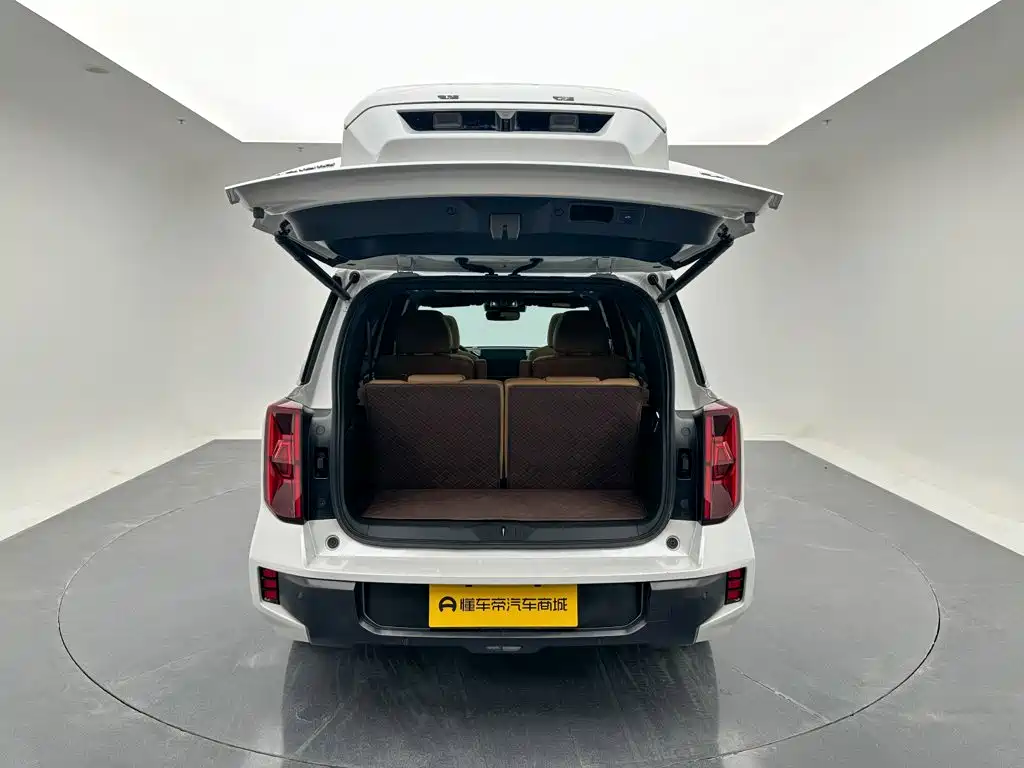 GAC Motor Trumpchi ES9 — фото 23
