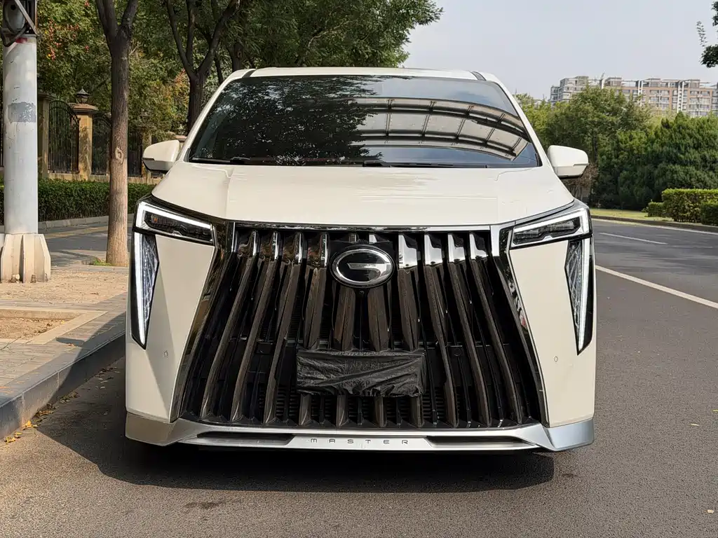 GAC Motor Trumpchi M8 — фото 2