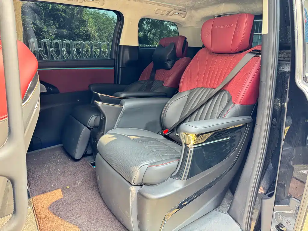 GAC Motor Trumpchi E9 — фото 10