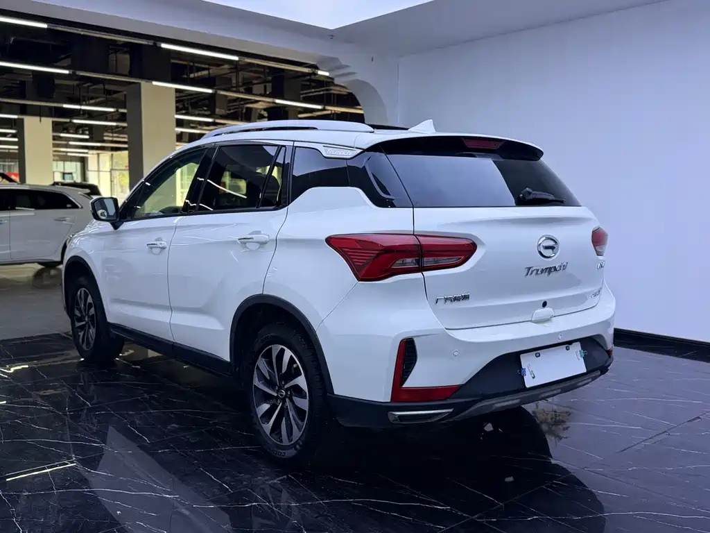 GAC Motor Trumpchi GS4 — фото 11