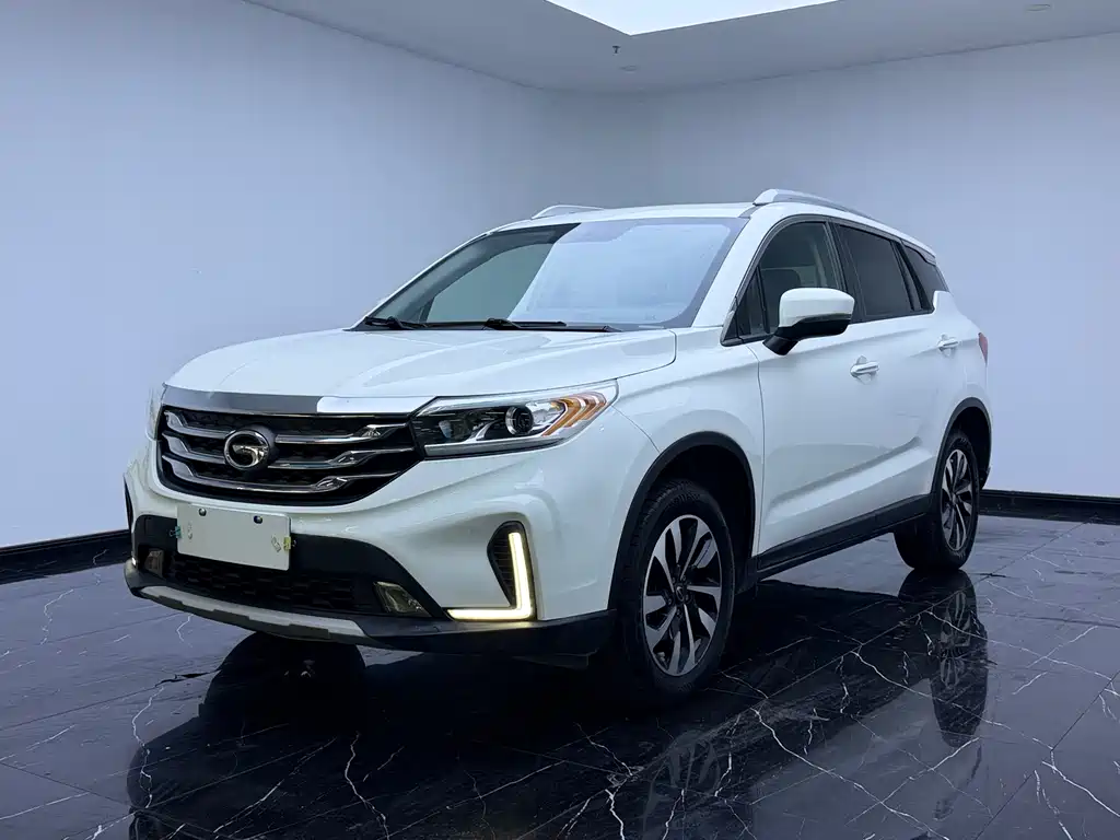 GAC Motor Trumpchi GS4