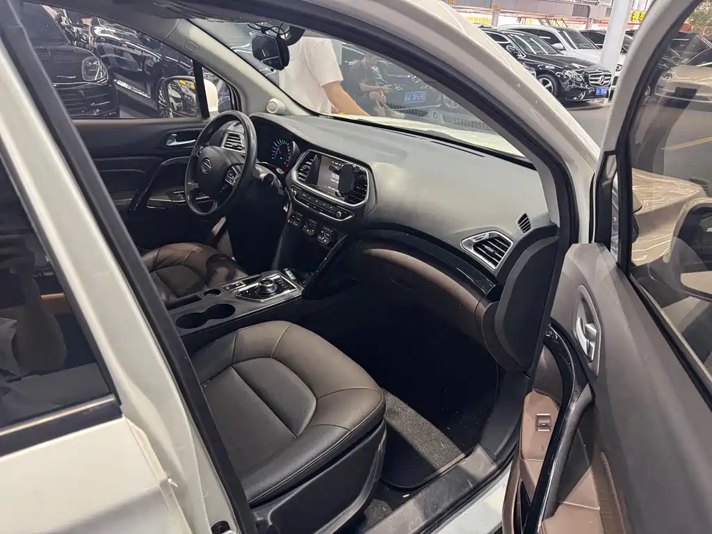 GAC Motor GS4 Hybrid — фото 13