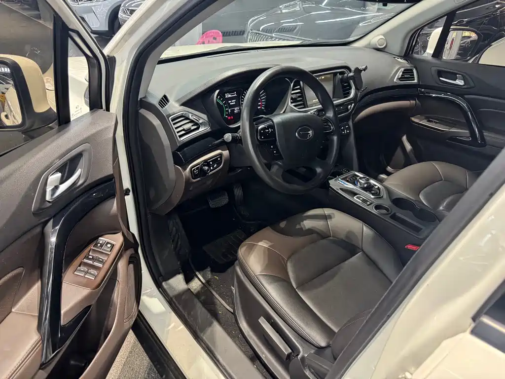 GAC Motor GS4 Hybrid — фото 6