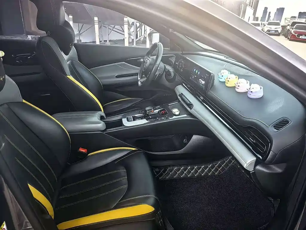 GAC Motor Shadow Leopard — фото 11