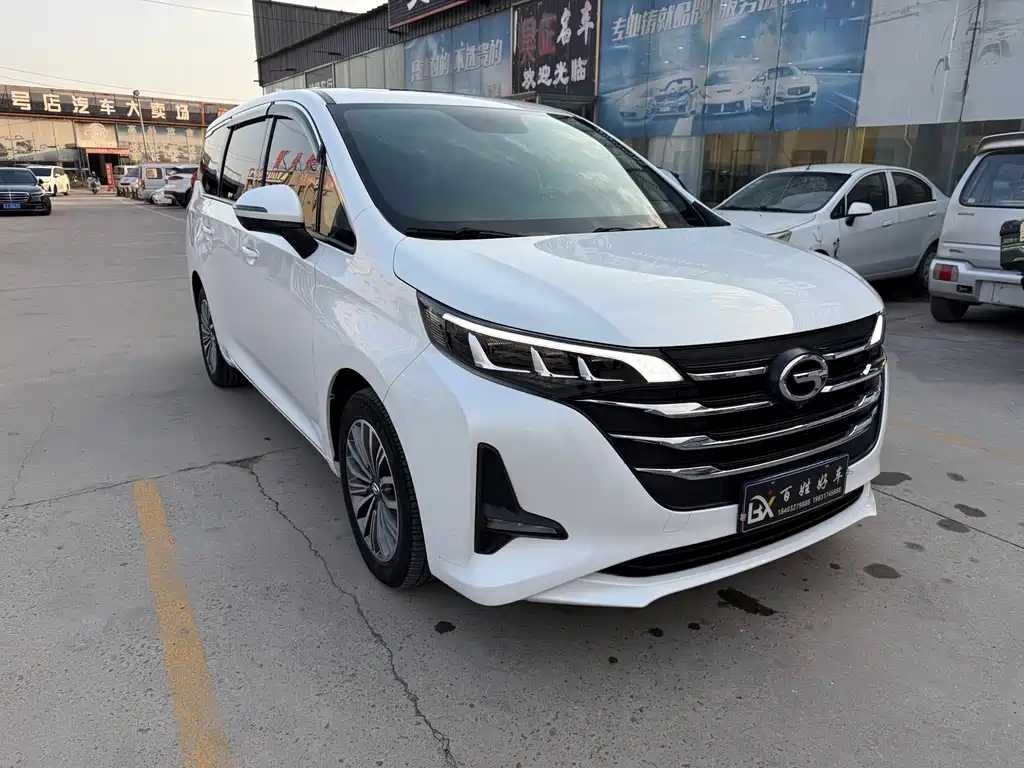 GAC Motor Trumpchi M6 — фото 2