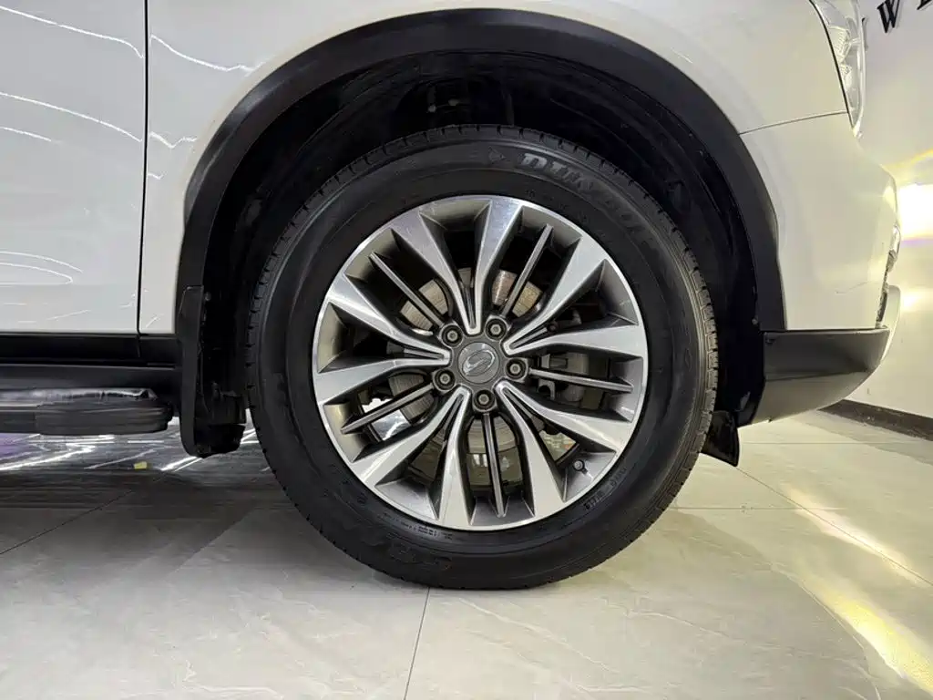 GAC Motor Trumpchi GS8 — фото 15