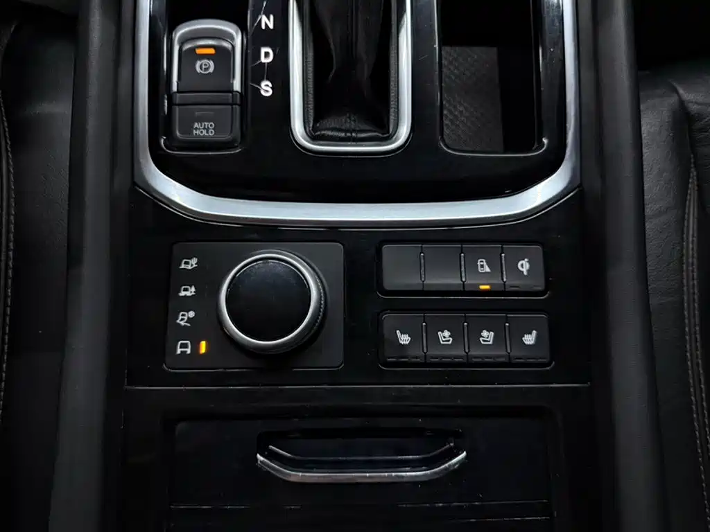 GAC Motor Trumpchi GS8 — фото 19