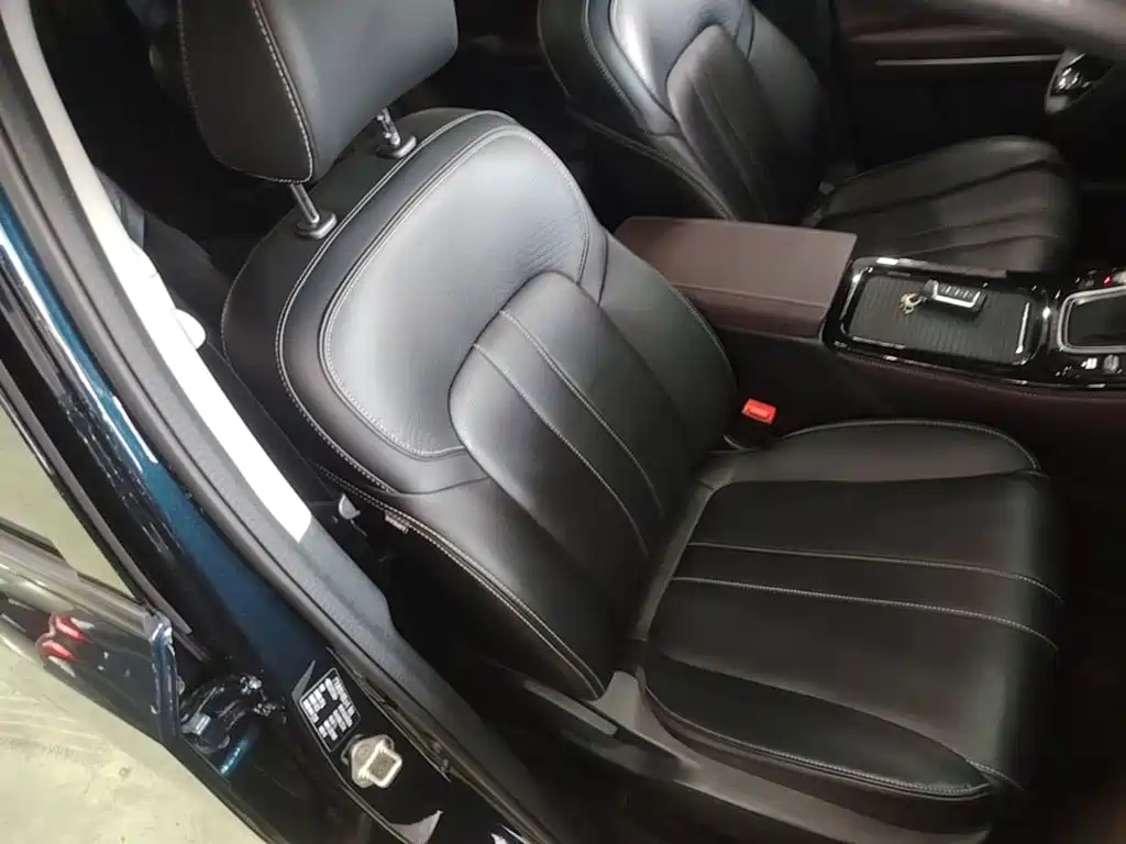 GAC Motor Trumpchi M6 — фото 25