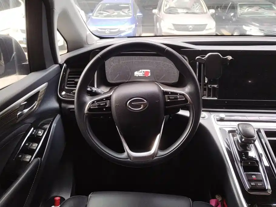 GAC Motor Trumpchi M8 — фото 15