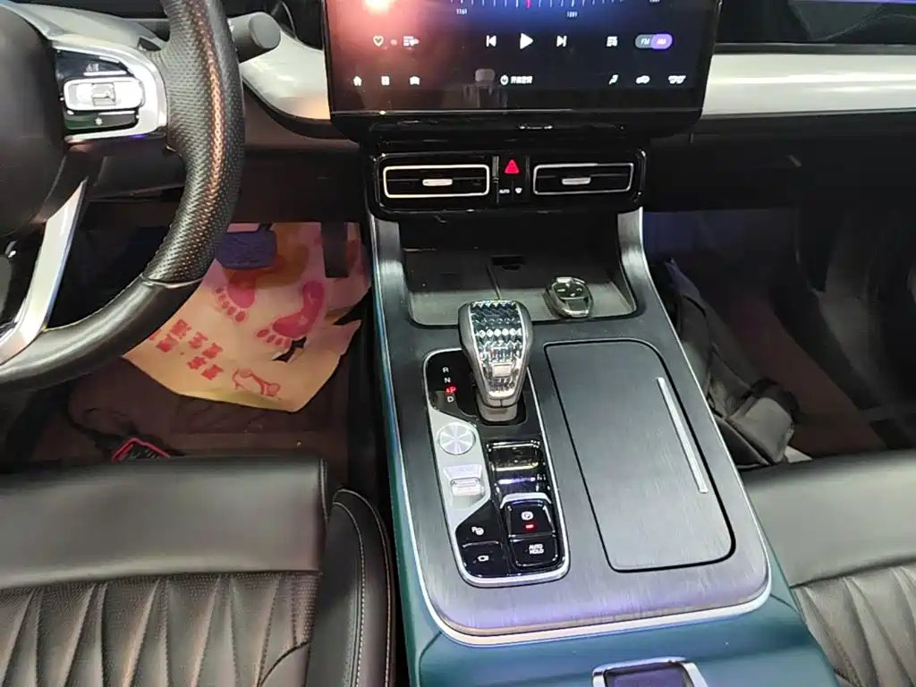 GAC Motor Trumpchi GS8 — фото 14