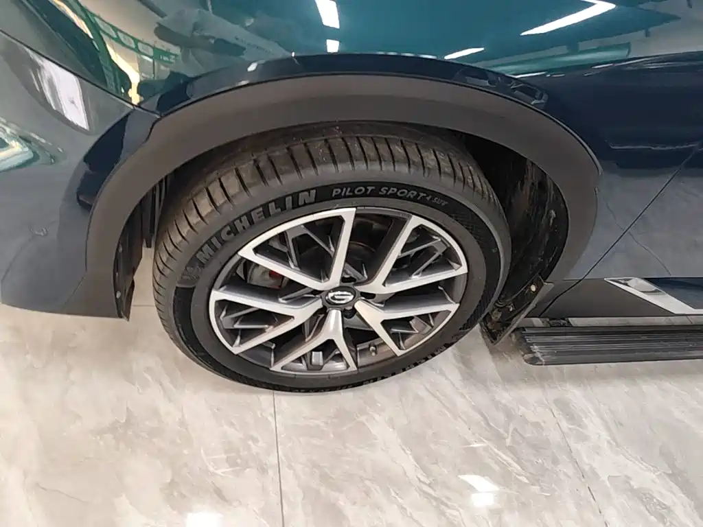 GAC Motor Trumpchi GS8 — фото 23