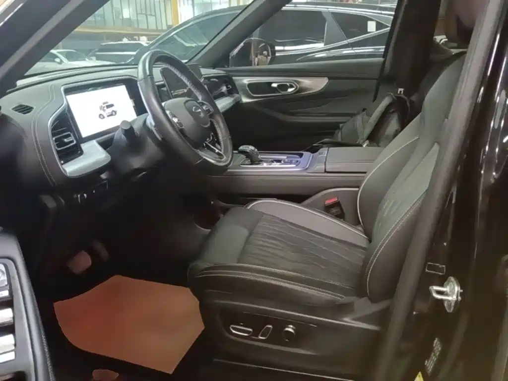 GAC Motor Trumpchi GS8 — фото 15