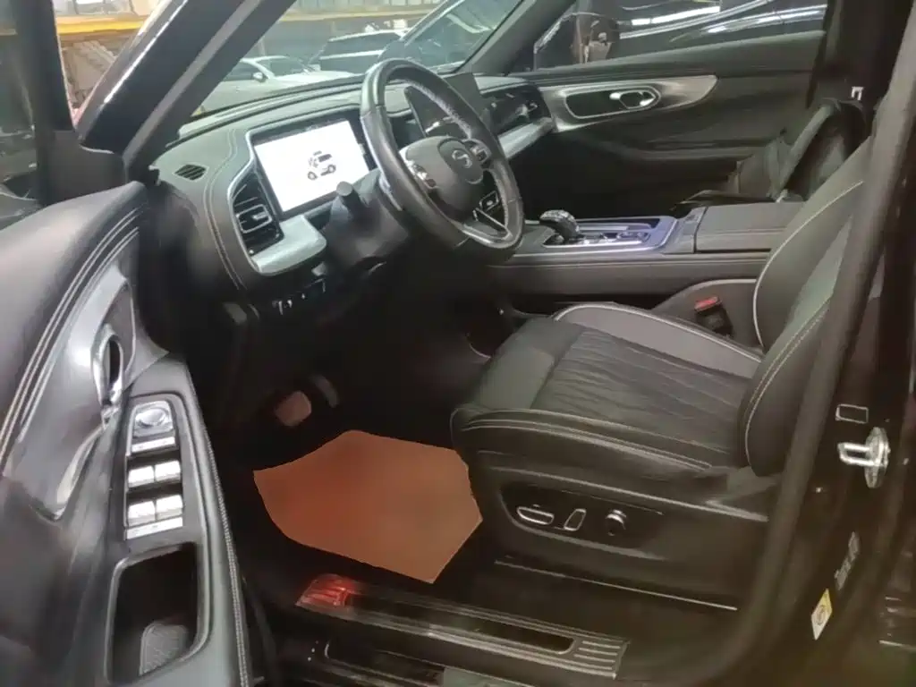 GAC Motor Trumpchi GS8 — фото 16