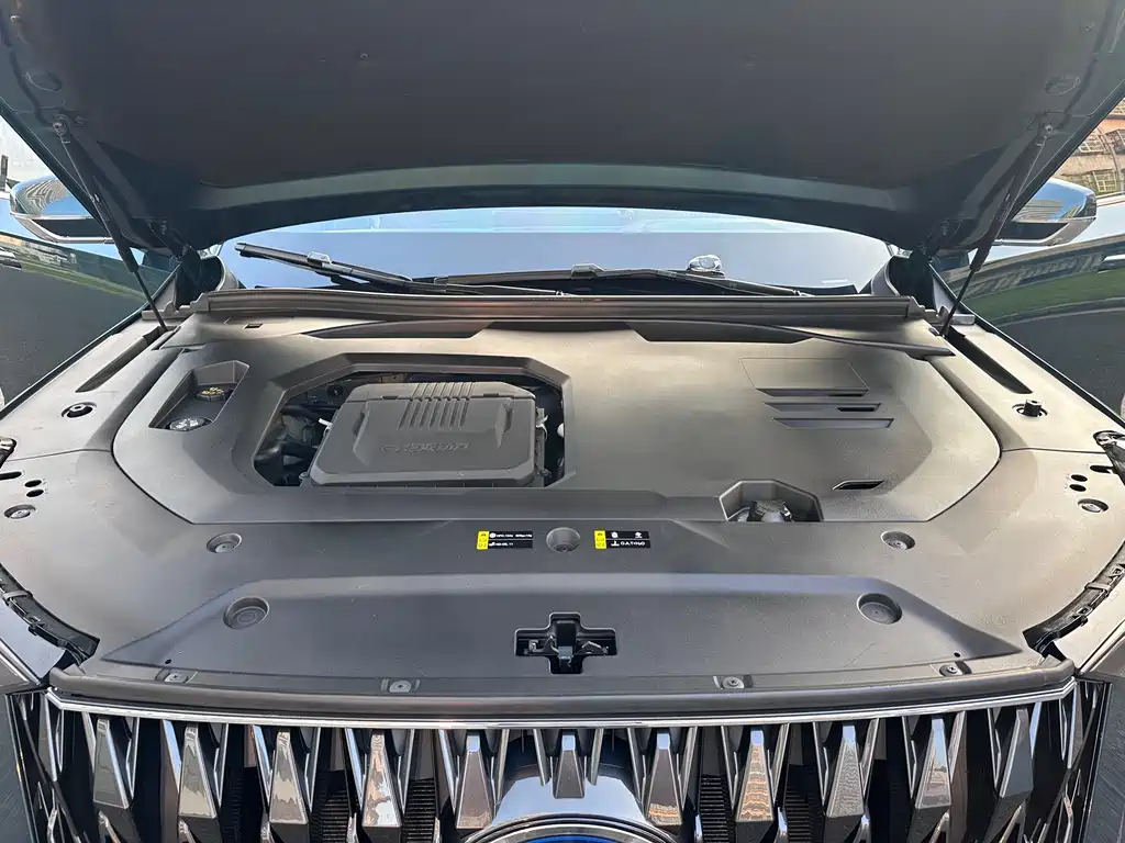 GAC Motor Trumpchi GS8 — фото 17